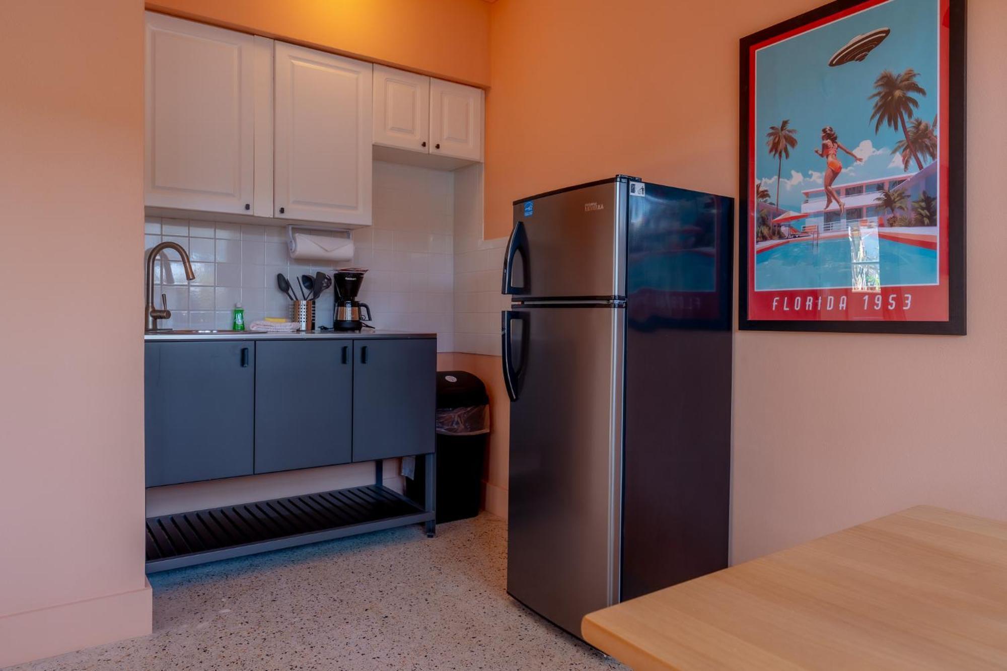 Monaco Vacation Rentals Clearwater Beach Extérieur photo