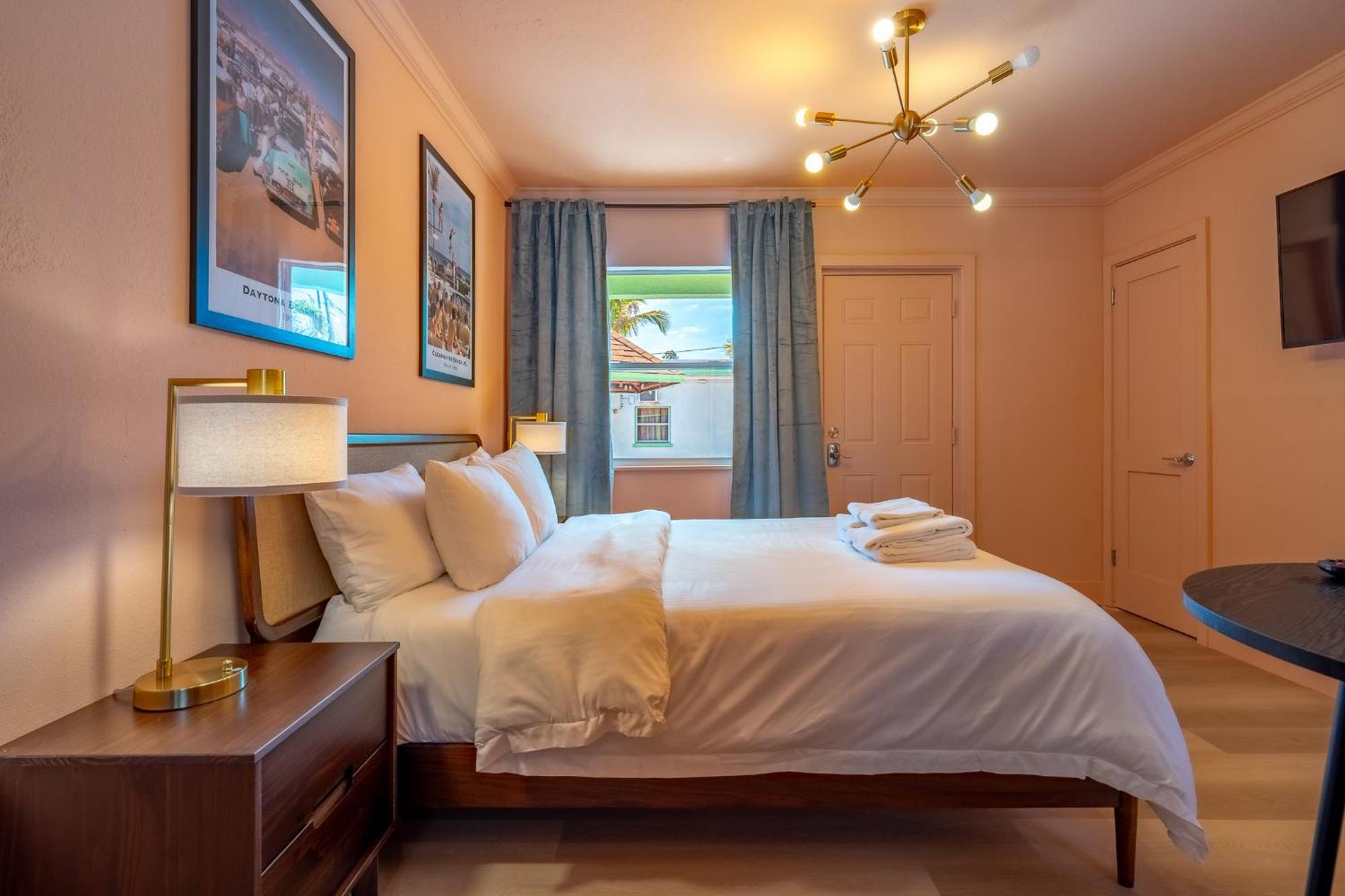 Monaco Vacation Rentals Clearwater Beach Extérieur photo