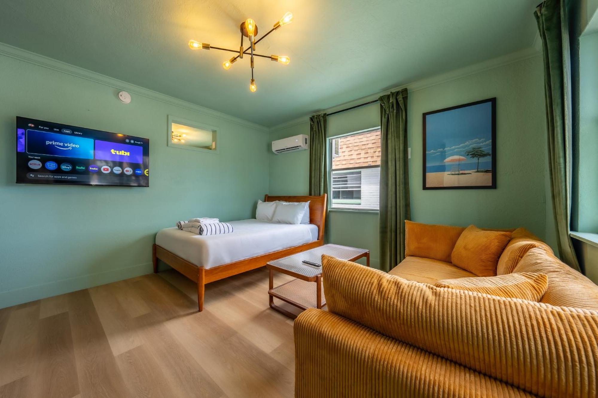 Monaco Vacation Rentals Clearwater Beach Extérieur photo