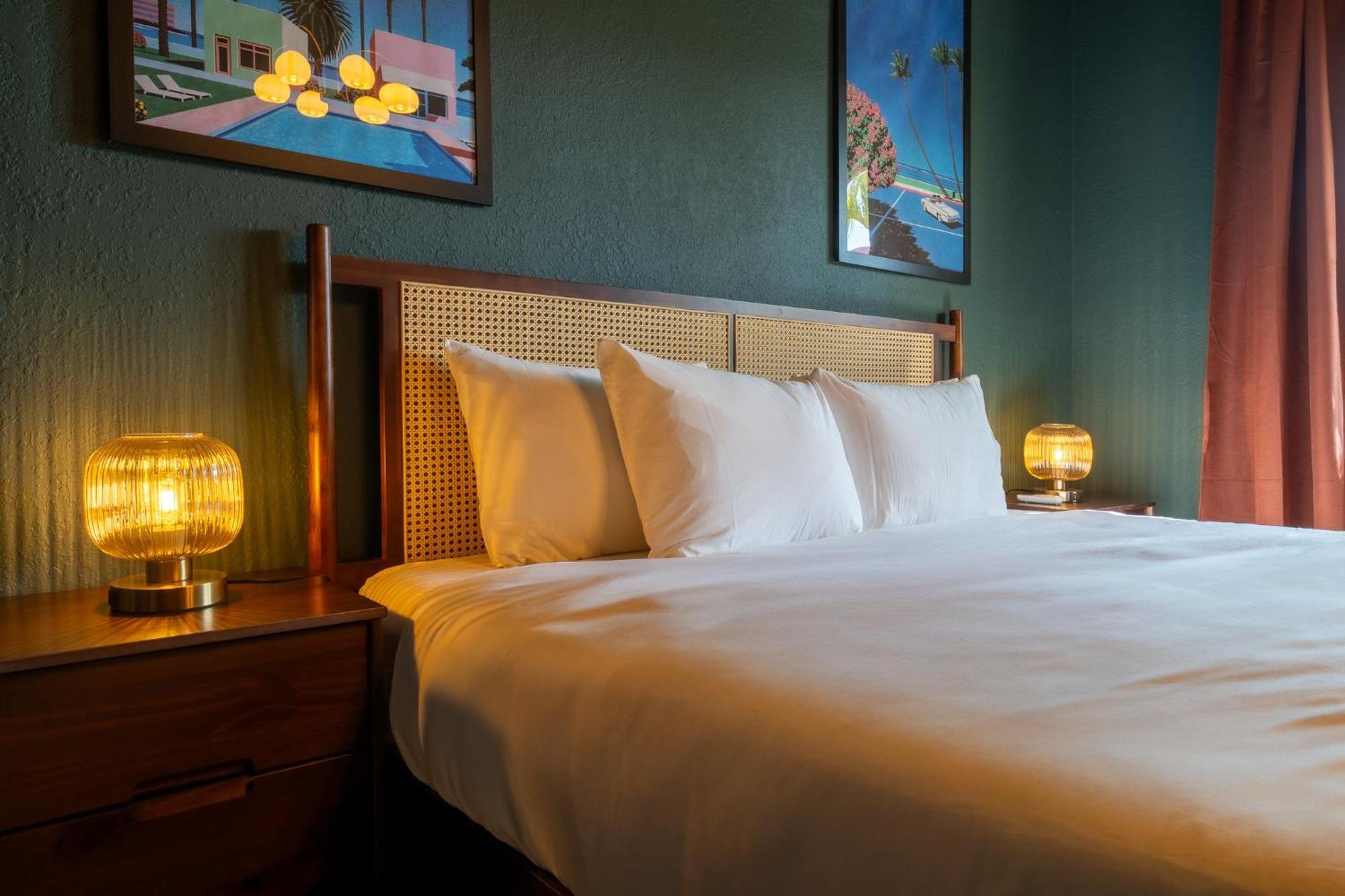 Monaco Vacation Rentals Clearwater Beach Extérieur photo