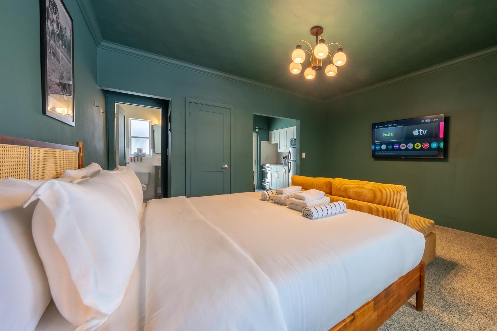 Monaco Vacation Rentals Clearwater Beach Extérieur photo