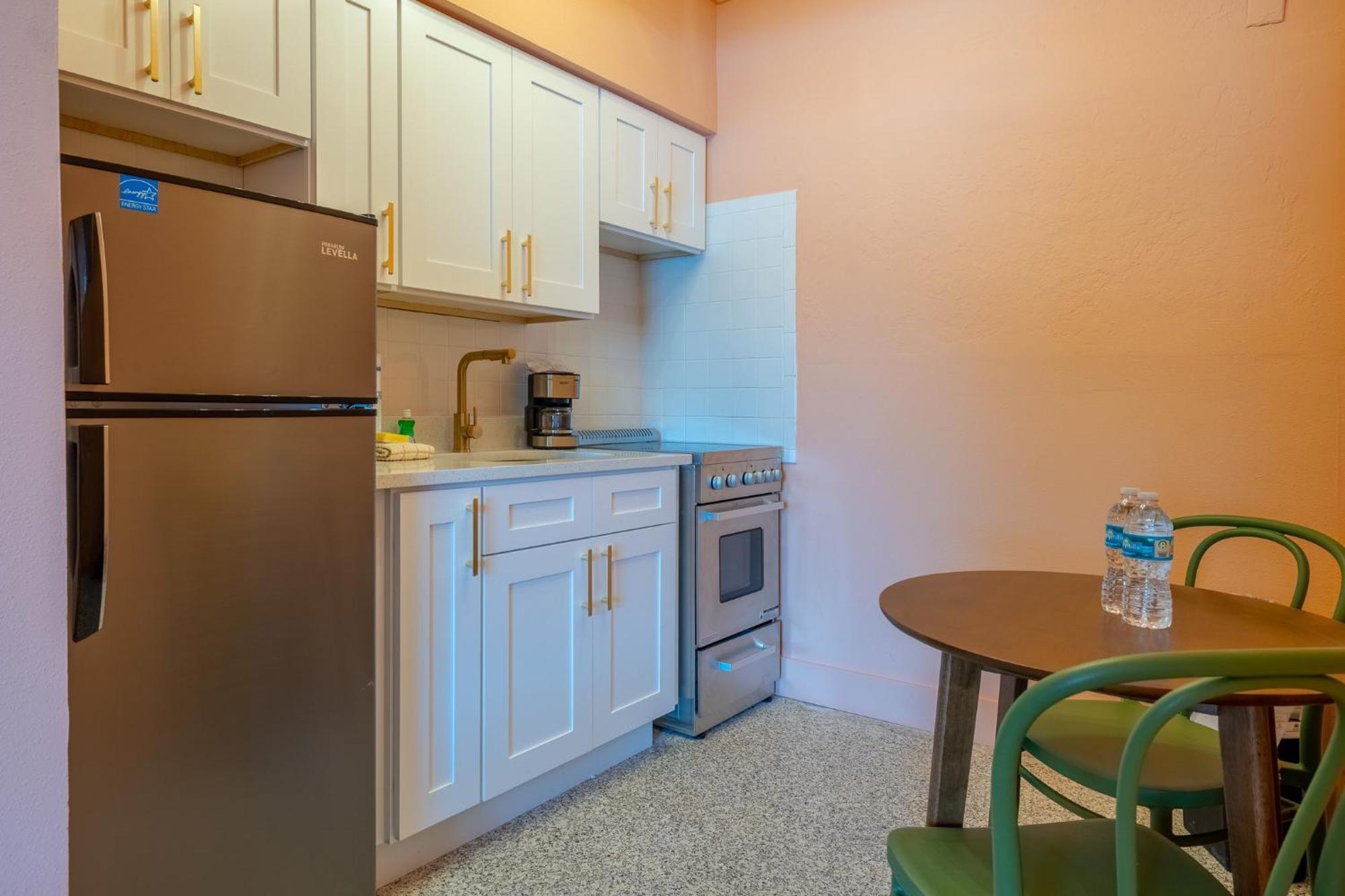 Monaco Vacation Rentals Clearwater Beach Extérieur photo