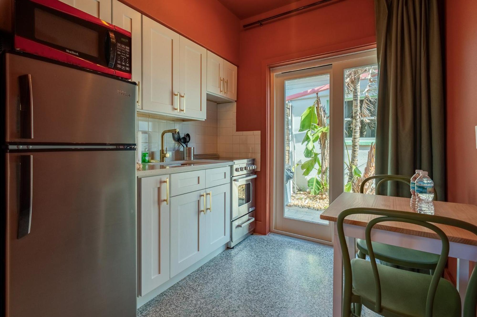 Monaco Vacation Rentals Clearwater Beach Extérieur photo
